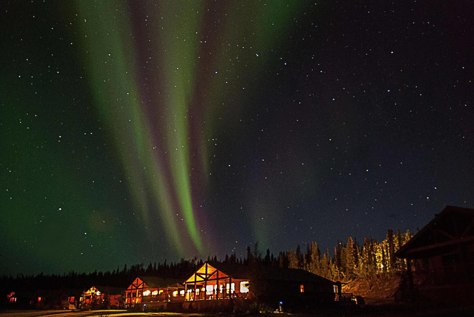 Inconnu Lodge Mcevoy Lake Extérieur photo